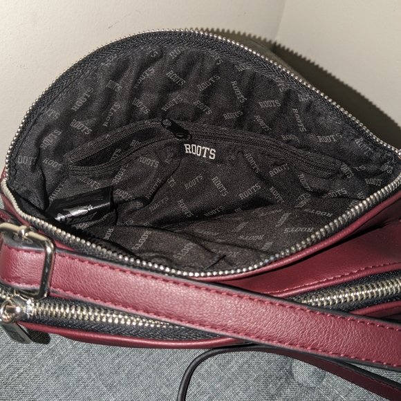 Burgundy Roots Crossbody bag - Picture 3 of 4